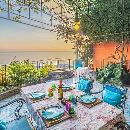 La Terrazza Sul Mare *