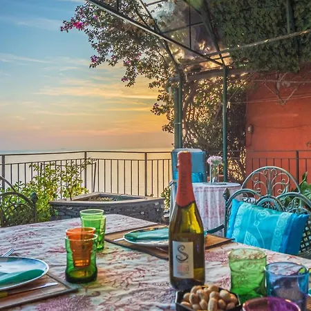 Apartment La Terrazza Sul Mare